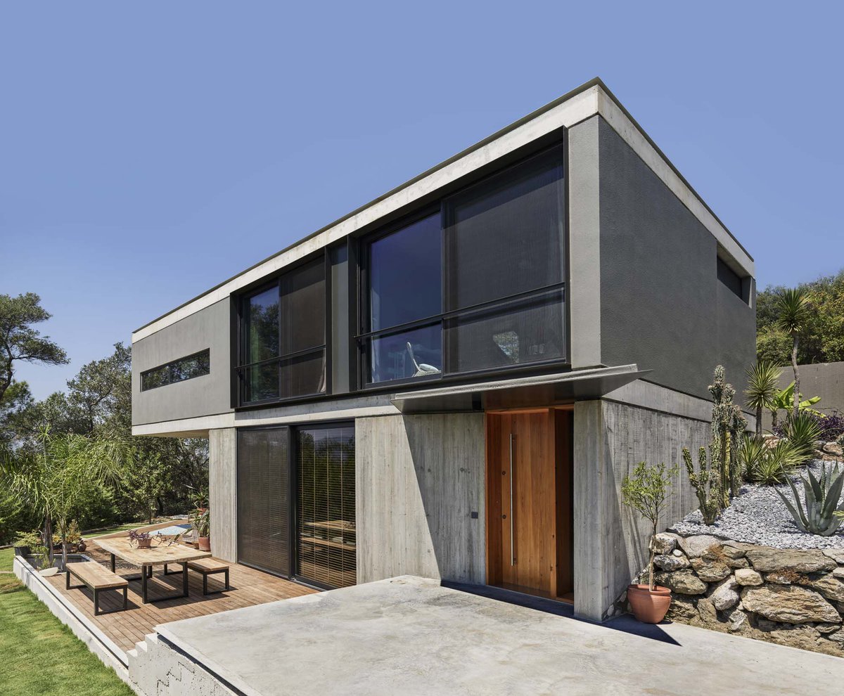 Kalebodur's tweet photo. .@pin_architects tarafından tasarlanan villa 2020 yılında, Akyada’da inşa edildi.

https://t.co/rheWUdhFWw https://t.co/ftlJO0zgRx