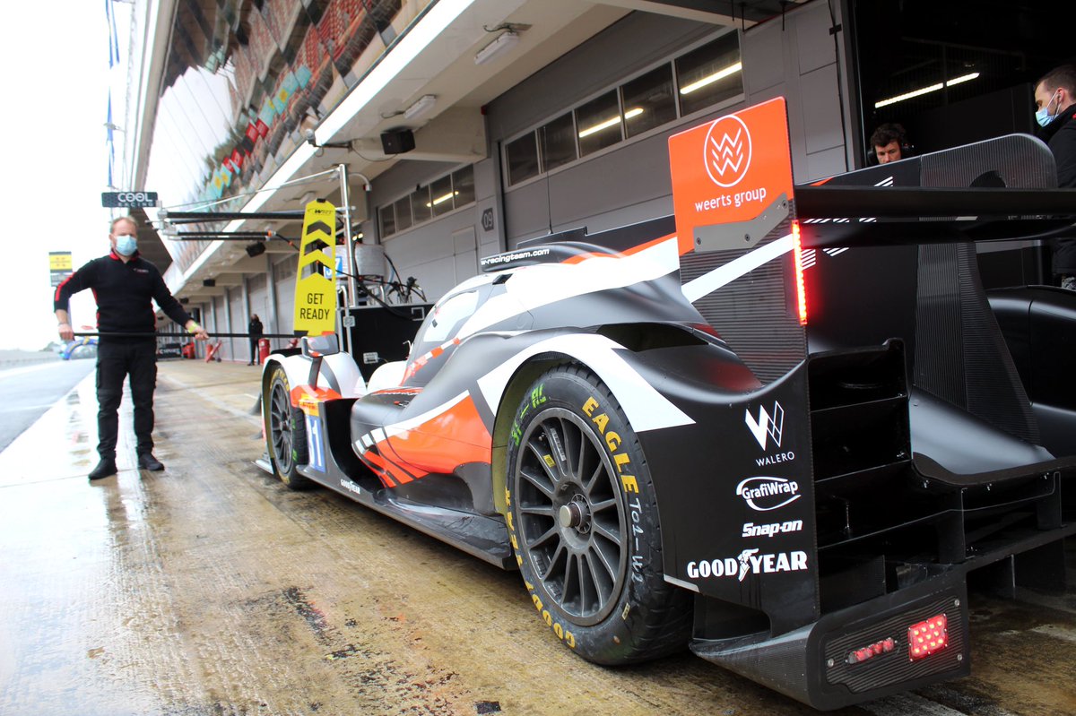 KibiceKubicy's tweet photo. Robert Kubica & @followWRT testują dzisiaj opony na @Circuitcat_eng
@EuropeanLMS @GoodyearRacing #GoodYearEagle @Oreca #ORECA07Gibson #LMP2
#WeeertsGroup #Walero #GrafiWrap @PKN_ORLEN https://t.co/oaohvGleD0