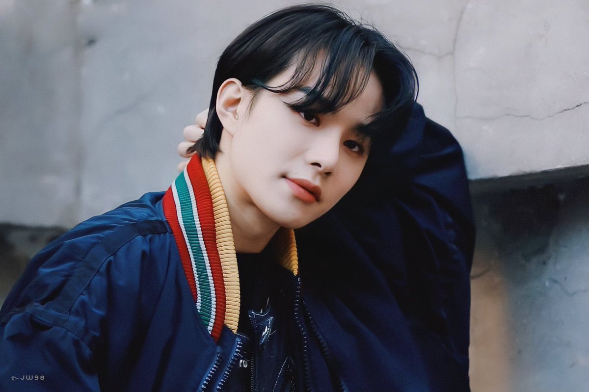 juncwoos's tweet image. 