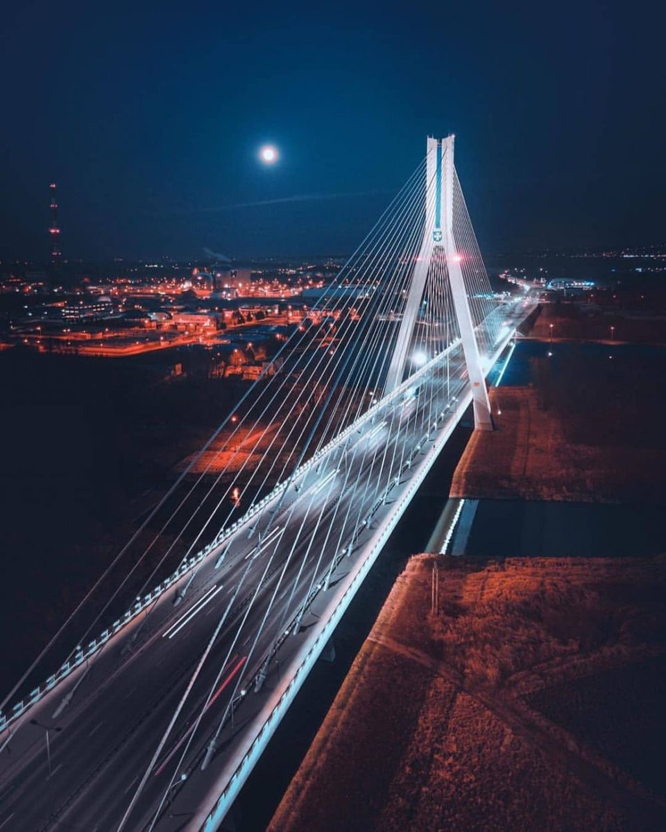 dronestools's tweet photo. Like and share!

#Cablestayedbridge #Bridge #Suspensionbridge #Sky #Night #Landmark #Light #Extradosedbridge #Fixedlink #Architecture
#xiaomifimipalm #xiaomifimix8 xiaomifimix8sepictures #dron #drone_countries #dronepilot https://t.co/Y5SG9lOeVY
