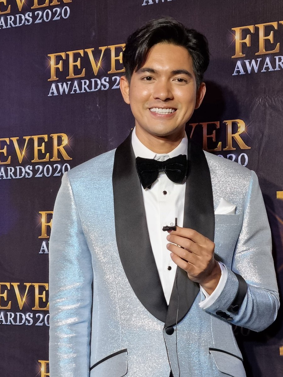 aey__jariya's tweet photo. ยิ้มกว้างขนาดนี้😁

#เข้มฟีเวอร์ 
#เข้มหัสวีร์ 
#FeverAwards2020 https://t.co/SubqL2vkk8