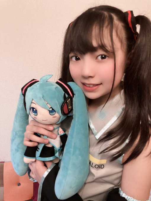 Twitterのコスプレ画像17