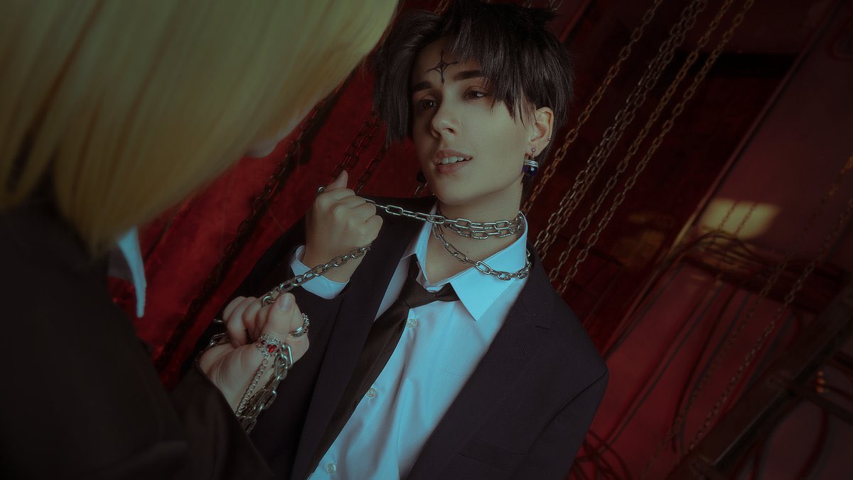 louisinfantyev's tweet photo. HUNTER X HUNTER
Chrollo Lucilfer by me
Kurapika by @zlata_aga 

все эмоции от этой съемки: ааАаАаАоОоОоОаааАААа

#hunterxhunter #chrollolucilfer #chrollolucilfercosplay https://t.co/7hR5JDg8iE