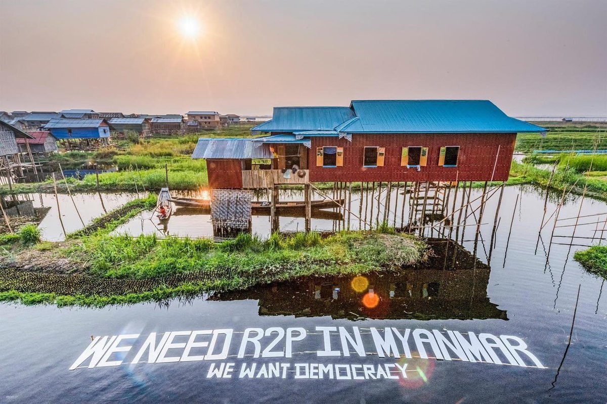 Travelkueen1's tweet photo. R2P FOR MYANMAR 🇲🇲#WhatsHappeningInMyanmar #Mar9Coup https://t.co/cf5eEwYgQo