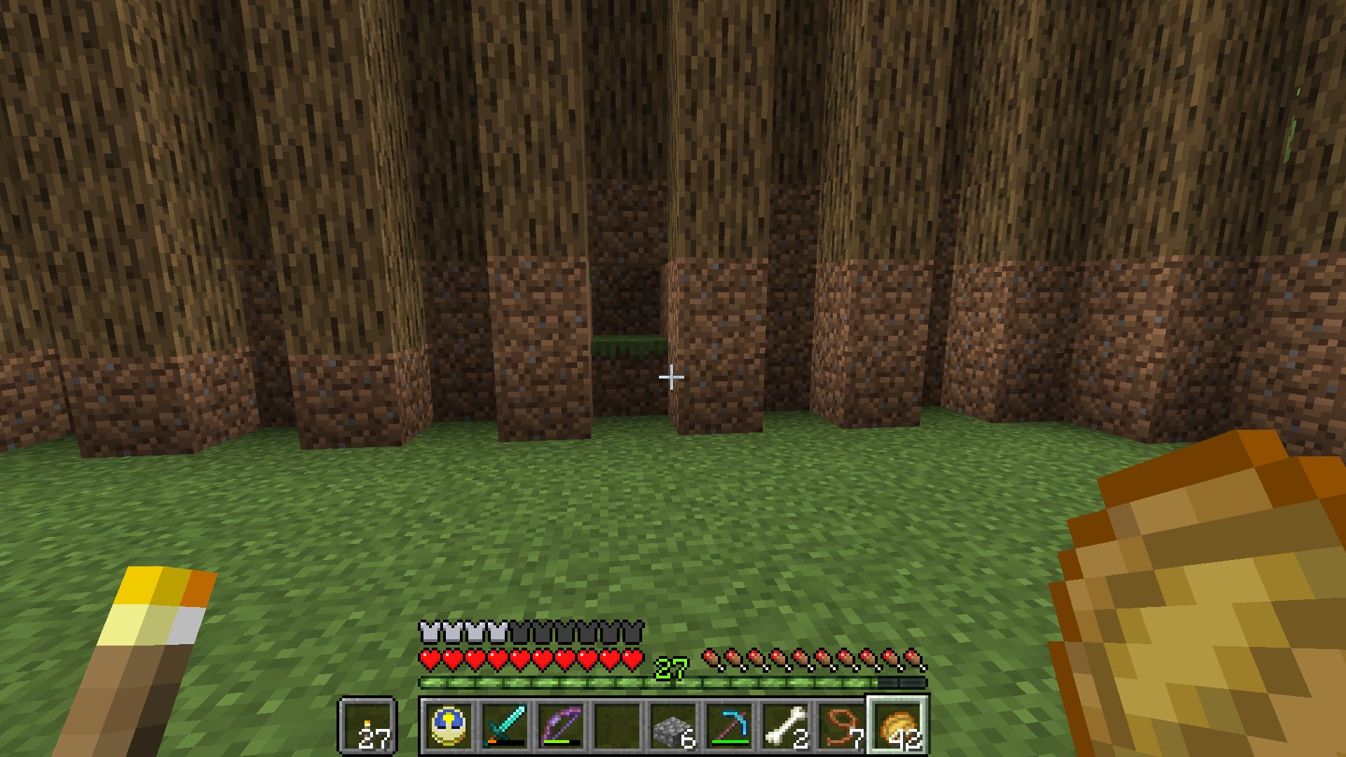 はじめ人間オクタゴン A Twitter 作業中に村の外壁が抜かれている場所を発見 まだ原木が足らなくて なんちゃって土壁にしたらやられてました 早急に植林場で原木を集めねば マインクラフト マイクラ 寝る前サバイバル