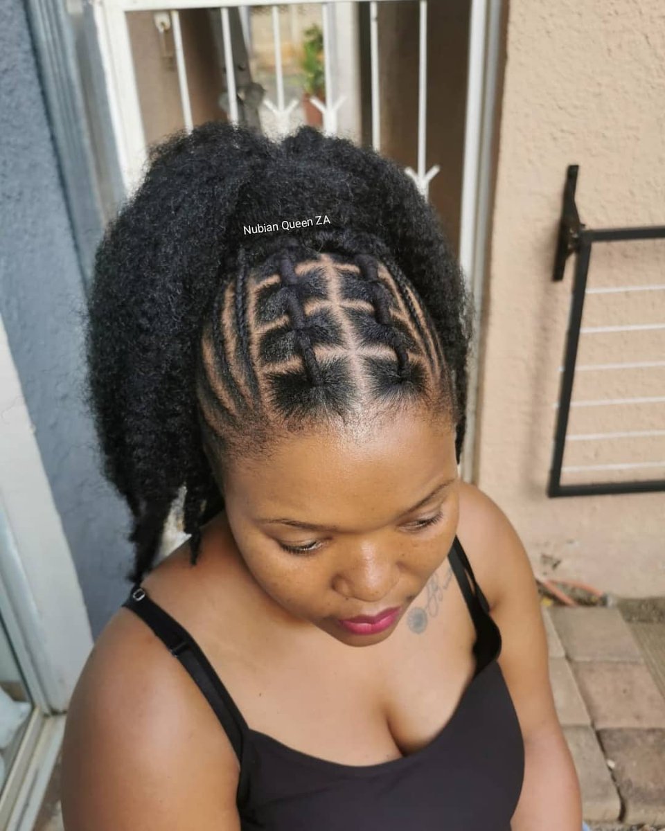 NubianQueenZA's tweet photo. πΈ Freehand hairstyles for only R70 πΈ
π 084 647 5252 to book your appointment
NB: Bookings are essential
WE DO HOUSE CALLS
#bloem #Bloemfontein #GirlTalkZA #GirlsTalkZA #GirlBuyZA #BloemTwitter #HairPlugSA #mobilesalon #housecalls #freestate https://t.co/n7yMDzyUfN