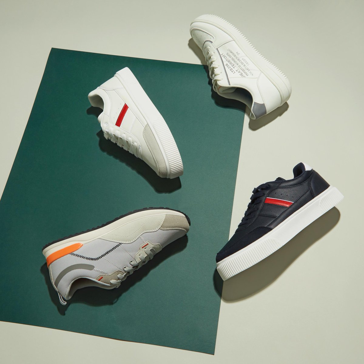 maxfashionMENA's tweet image. We’ve got sneakers for days! Which one are you choosing?!
Price: SAR 75, DHS 70, BHD 7.5, KD 7, QAR 70, OMR 7.5
#MaxMen