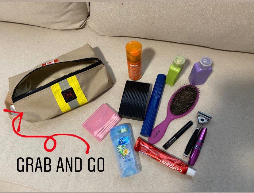 PastIntoNew's tweet image. Day 2 “What Fits” Shaving Kits/ make-up bags. Our number one seller. Makes the perfect gift and is versatile. They can be personalized. #firegearshavingkits #firefightergift #firegearmakeupbags #pastintonew