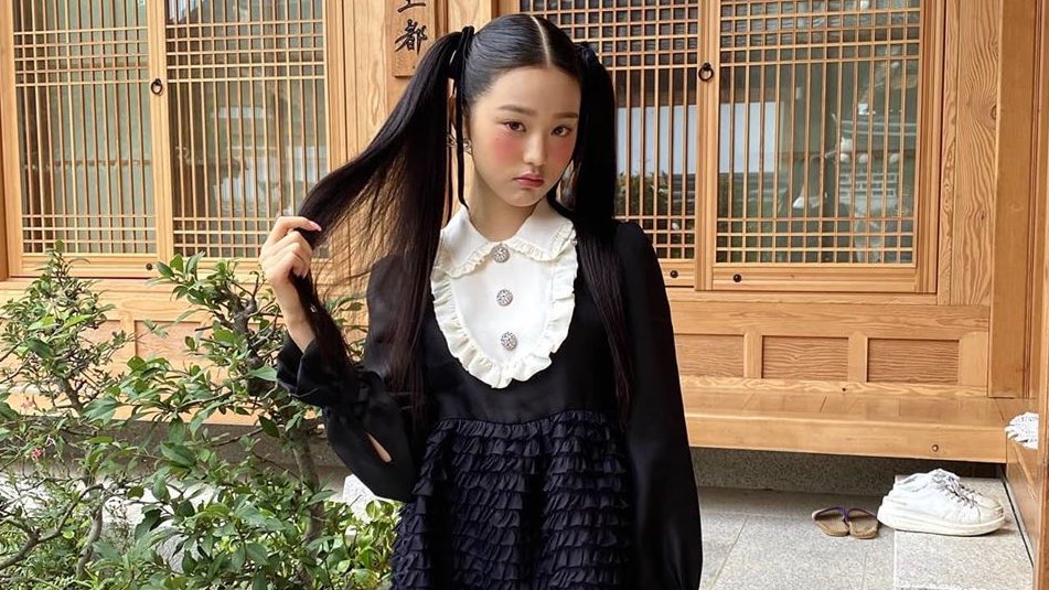 wonyoung pics tweet media