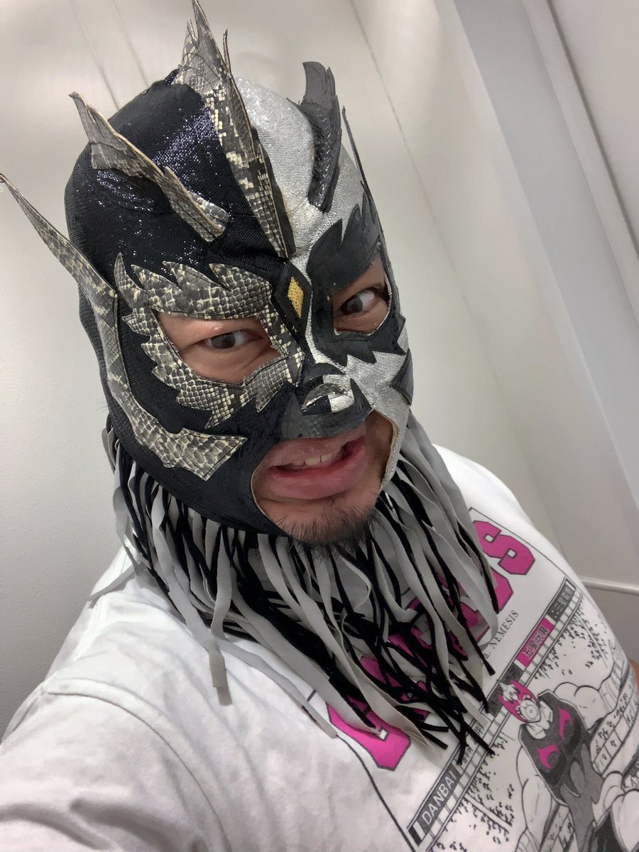 お誕生日プレゼントでウインガーさんのマスクもらえた！ しかも