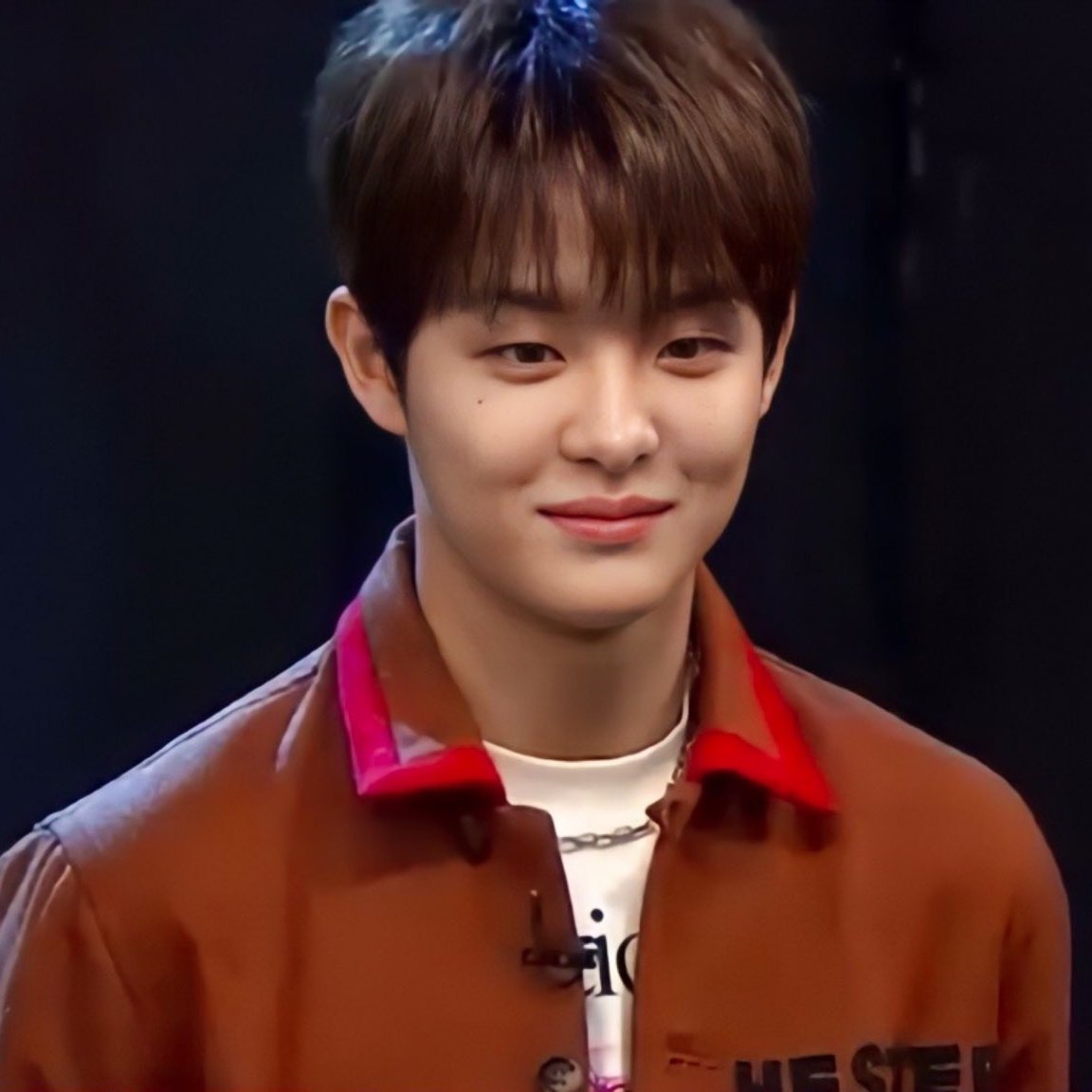 _0314MOCHA's tweet photo. the dancers at yg said "jihoon is good at everything but he is little nervous about variety shows/entertainment. jihoon please be strong you'll do it well! he is like a vending machine (full of talent) you just press and you will get everything" 

this is so meaningful 🥺 https://t.co/btkVPWgVRu