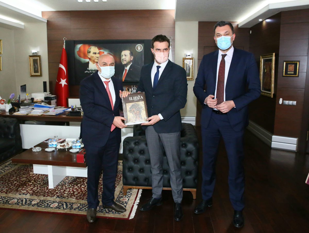 turgutaltinok06's tweet photo. Bosna Hersek Saraybosna Kan. Bşk. Sn. Elmedin Konakovic, Çevre Bakanı Sn. Enver Hadziahmetoviç, Ilıca Bel. Bşk. Sn. Nermin Muzur, Saraybosna Kan. Mec. Bşk. Sn. Elvedin Okeriç + https://t.co/pWme6voDkl