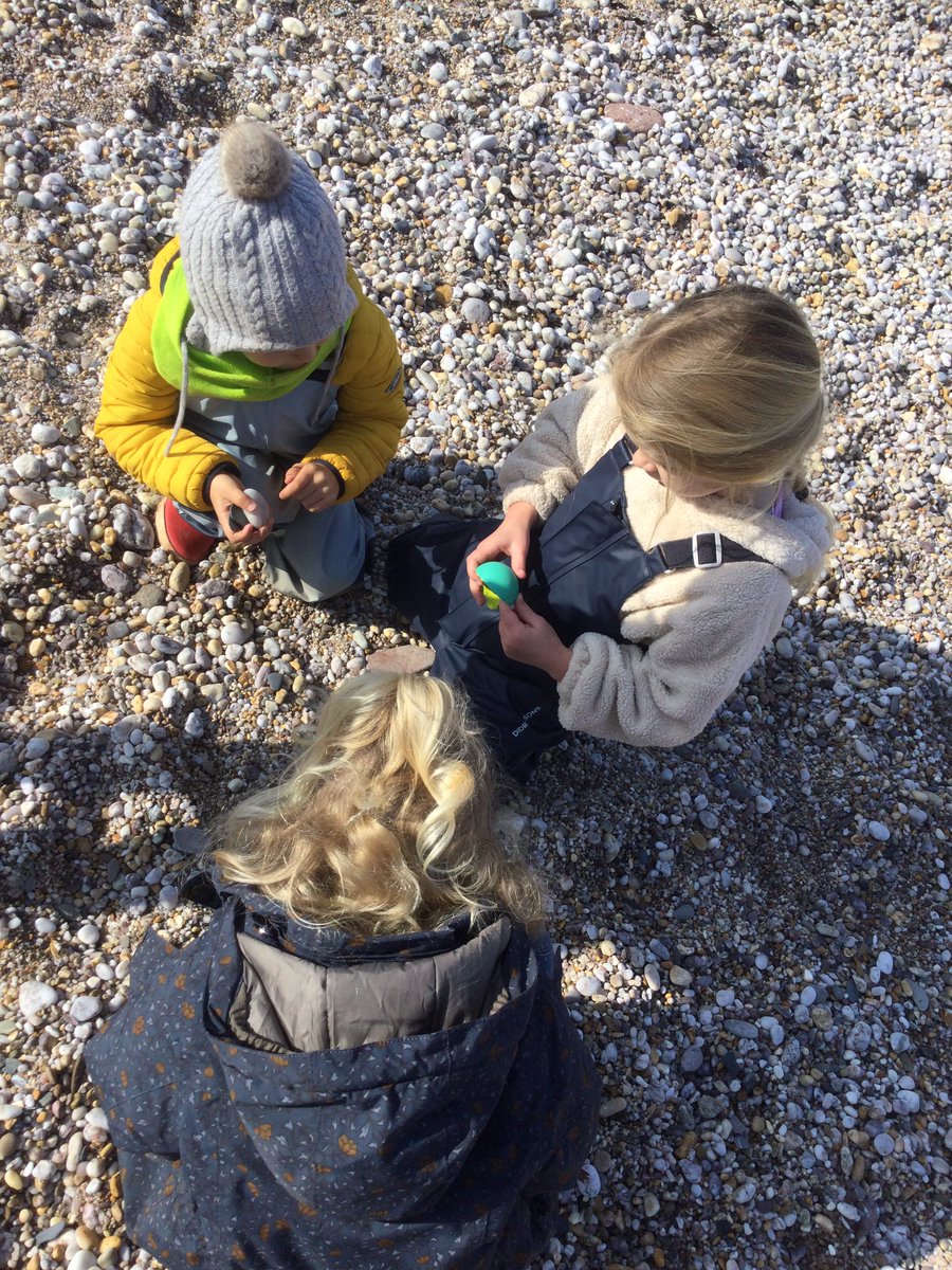 ASTLAP's tweet image. Reception &amp;amp; Year 1 had a fantastic morning at Yarmer for their first ever Forest School session! #ourlocalarea #ourbeautifulbeach