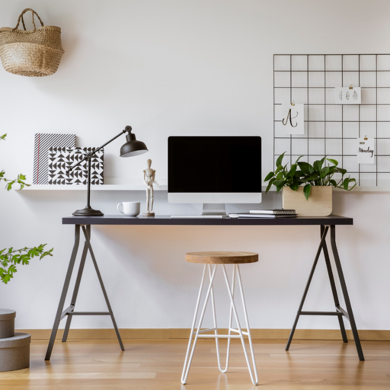 In this month’s Move To: Town and Country, PHM’s MD Nikki Ackerley ponders life after lockdown and the return to the office…or not. Take a look at the full article here: bit.ly/2O6cbi1 

#moveto #homeworking #pr #blog #lockdown #roadmap #office #commute