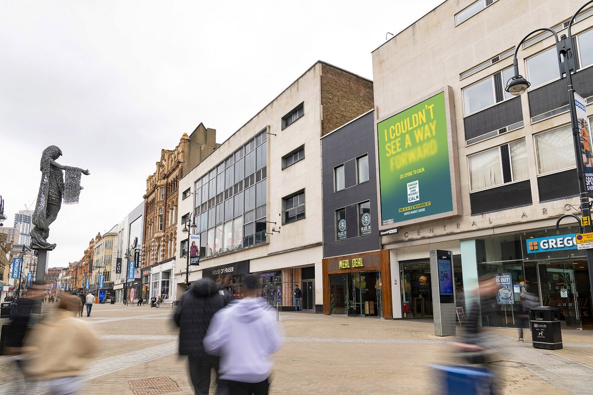 blowUP media UK tweet media