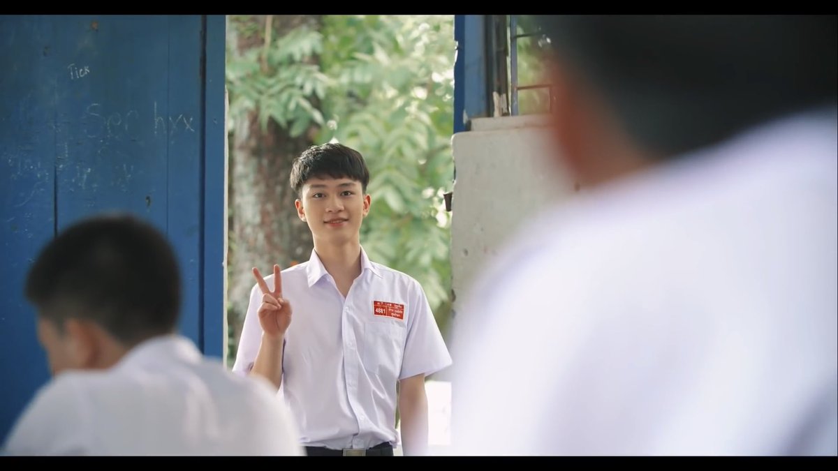 Taai ターイ 通りすがりにこんな可愛いピースされたら そりゃnuengもニンマリしますよ Onelovetheseries