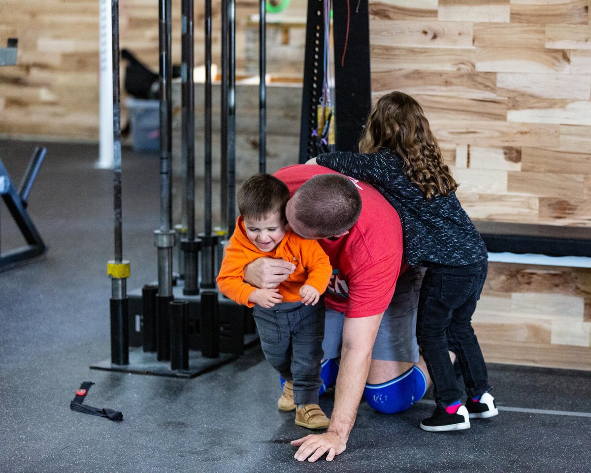 Brigade_Chatt's tweet photo. Some lovable moments from the past years. We love hosting the Open and definitely consider it a family affair! The only way to gain community is to experience it. https://t.co/pL2gtinzEk