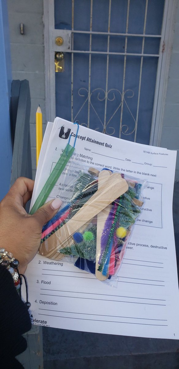 TAGaPARENT's tweet photo. @APSTAGAcademy Rolling through the community waking up &amp; getting scholars started for the day! #washingtoncluster #LOVEwhatIdo
@aps_papac @WeemsYolanda @TAGDataAnalysis @creightonbryan @marcopitts @TrinaScounselor @apsupdate https://t.co/vKXEgdU7GE