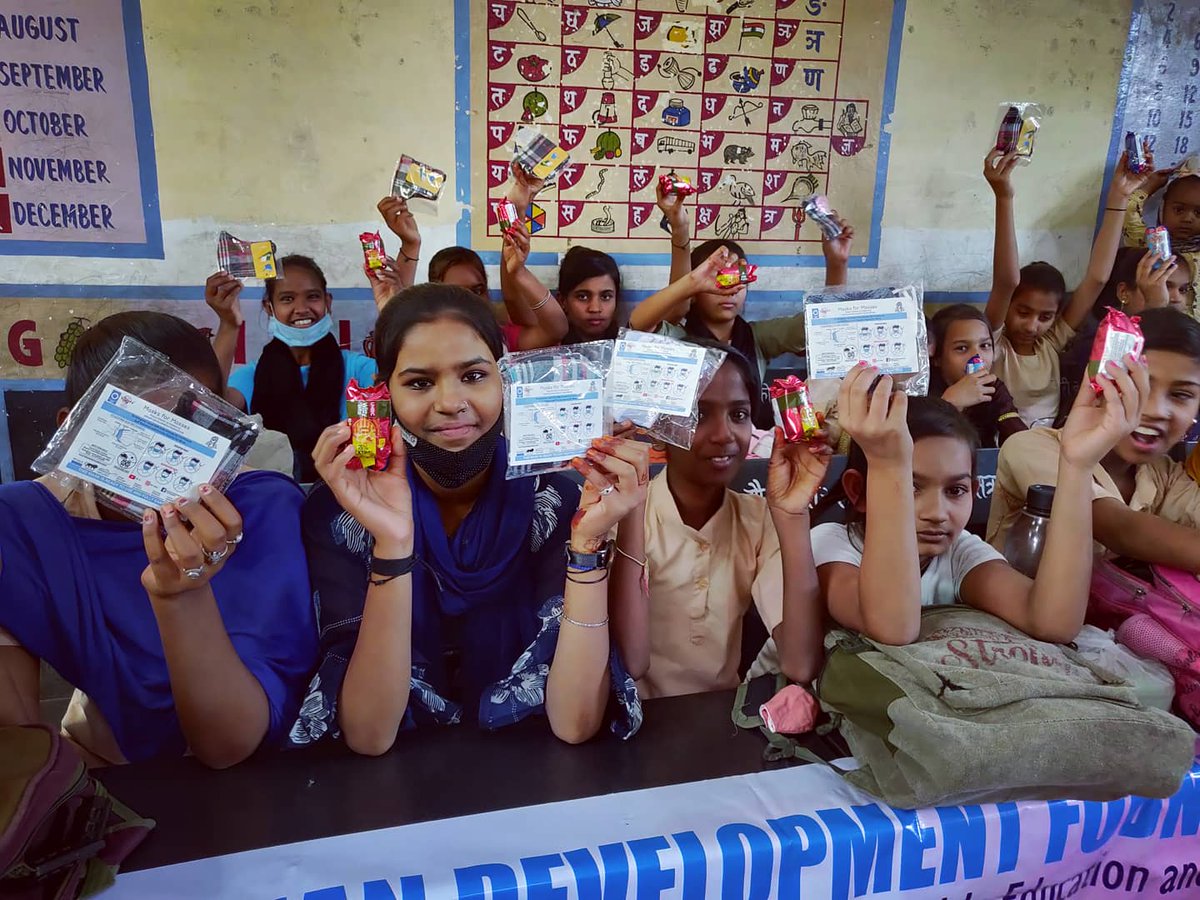 IDF_INDIA's tweet photo. The women's day celebration started from
Government upper primary school,
Kothri, Kota.
🔸Menstrual awareness session
by Dr. Kaushambi Walia President, JCI Pride Kota.
🔸Motivational music session by yours truly.
🔸Mask for masses - IDF Project Shaan 

@iyernarayan3008 https://t.co/DjQVFpnJoW