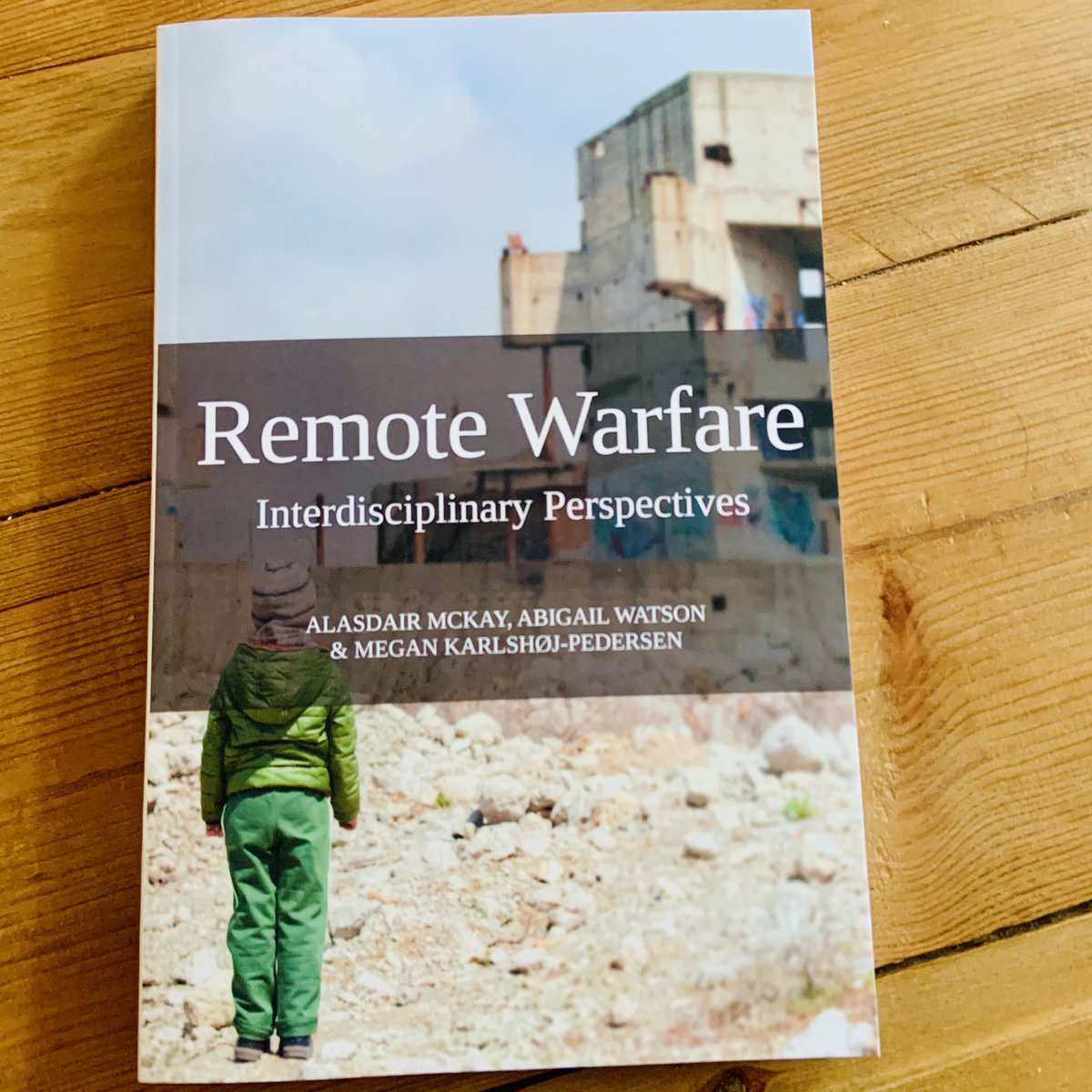 delinagoxho's tweet photo. It was a grim Tuesday, until this gifto arrived! https://t.co/DamcQZuioJ