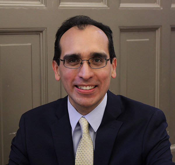 Internationally renowned cellist Jesús Castro-Balbi has been named director of the Dr. Bobbie Bailey School of Music, effective July 1! Learn more: rb.gy/10ffqj