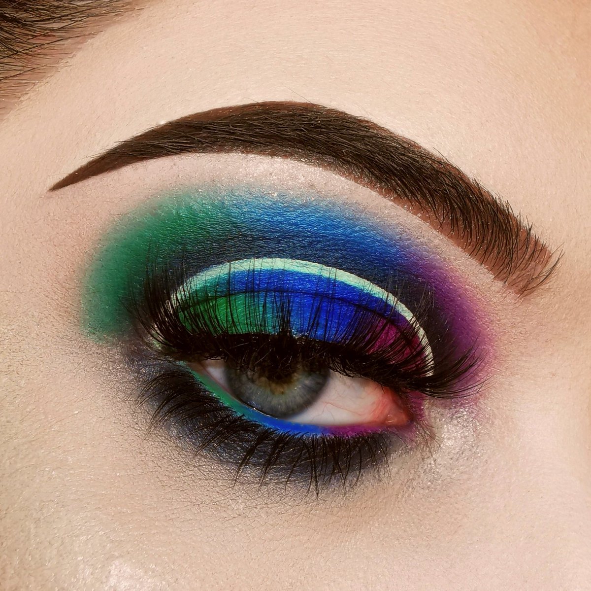 Similar color story, 1.5 years of practice apart 🥺