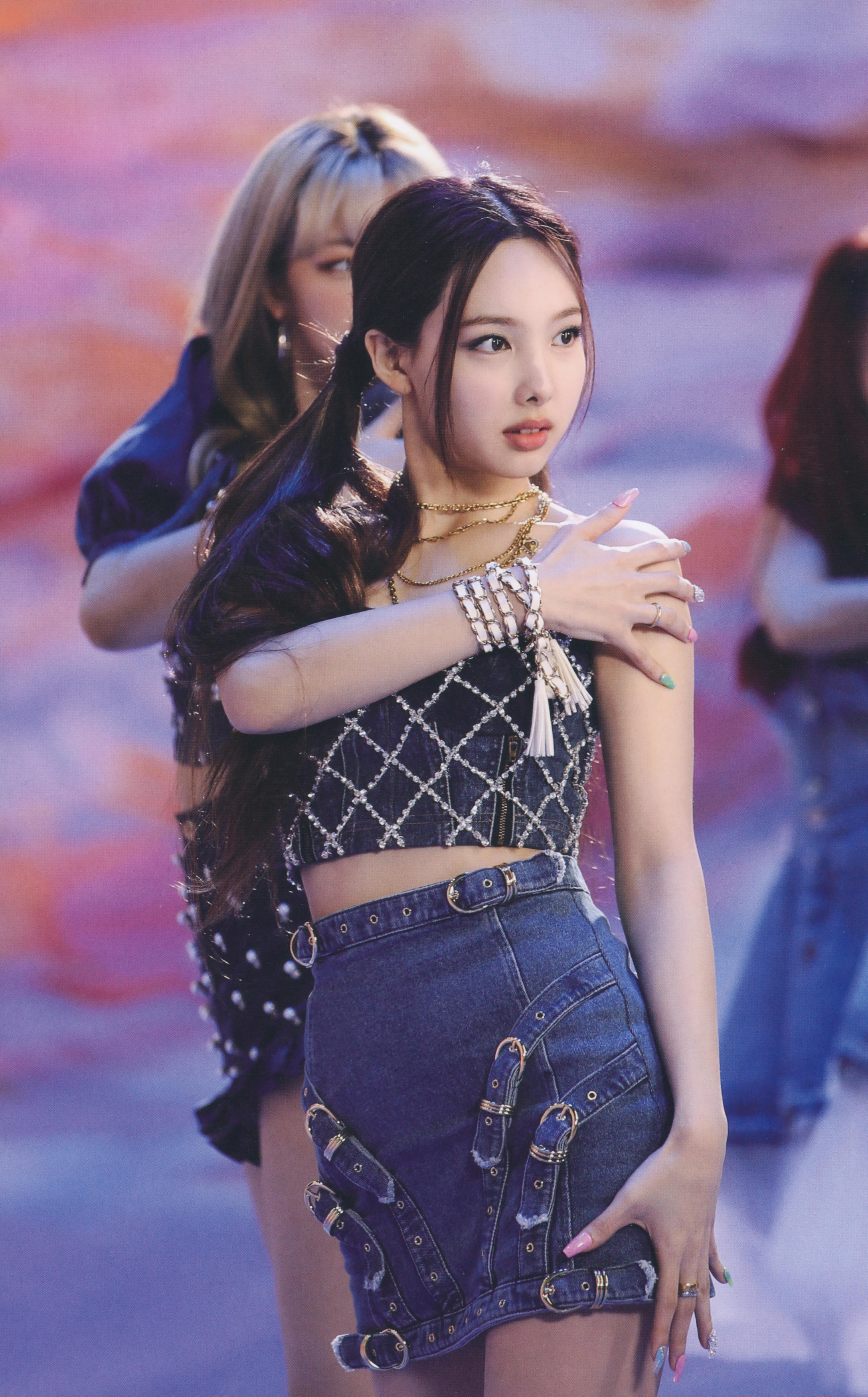 TWICE ナヨン TWICE NAYEON 1st Photobook 🎀 「はい、私はナヨンです