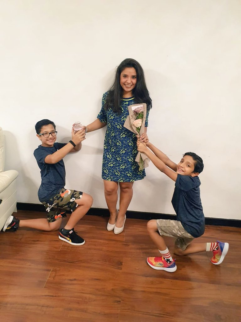 Divya Bhola tweet media