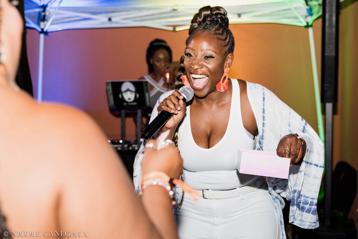 GOOD MAHNIN’ 🌞 As V.I. History. Month 🇻🇮 continues, here’s a piece of our KULCHAH that will hopefully never die - say good morning, good afternoon or good night when you walk into a room, business or pass someone on the street!