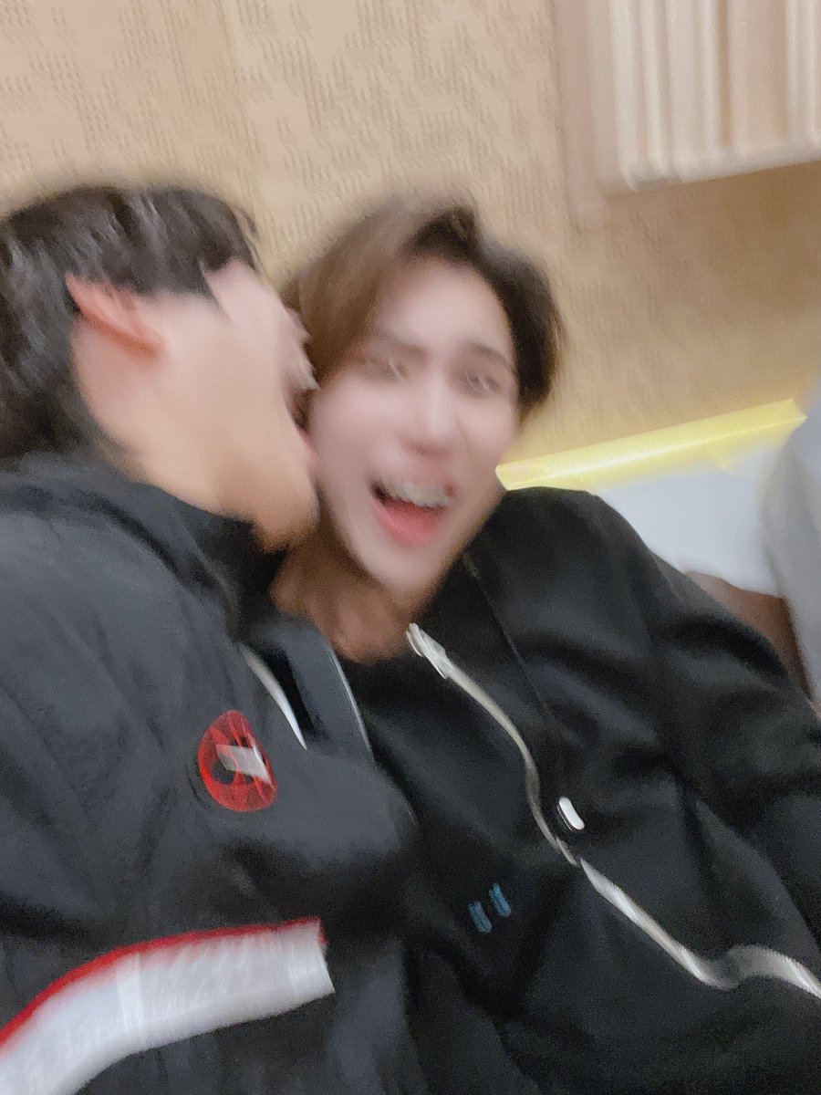 ที่มารักปานจะกลืนกิน