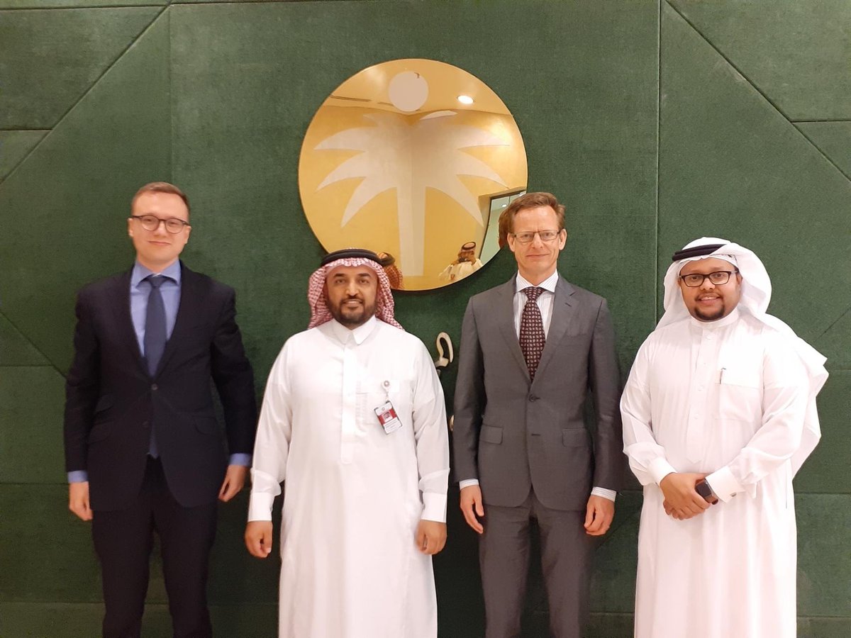 KAUST CEMSE (@cemsekaust) on Twitter photo First joint publication btw <a href="/KAUST_News/">KAUST</a> and #MBSC seeks to improve treatment options for #chronickidneydisease in #SaudiArabia #kidneyexchangeprogram #saudinationalkidneyexchangeprogram
<a href="/IHME_UW/">Institute for Health Metrics and Evaluation (IHME)</a> <a href="/MichalMankowski/">Michał Mańkowski</a>
<a href="/TUeindhoven/">TU Eindhoven</a> <a href="/mbsckaec/">MBSC</a>
Read the article
cemse.kaust.edu.sa/news/first-joi… First joint publication btw <a href="/KAUST_News/">KAUST</a> and #MBSC seeks to improve treatment options for #chronickidneydisease in #SaudiArabia #kidneyexchangeprogram #saudinationalkidneyexchangeprogram
<a href="/IHME_UW/">Institute for Health Metrics and Evaluation (IHME)</a> <a href="/MichalMankowski/">Michał Mańkowski</a>
<a href="/TUeindhoven/">TU Eindhoven</a> <a href="/mbsckaec/">MBSC</a>
Read the article
cemse.kaust.edu.sa/news/first-joi…