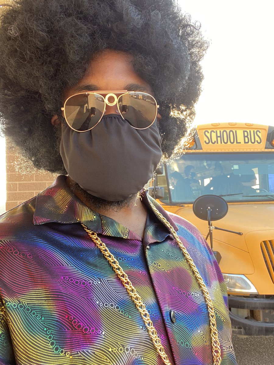 Coach_Houston_'s tweet photo. I do it for the children #busduty #canyoudigit #SpringFeverWeek #DecadesDay @Grantham_AISD https://t.co/yG62YH67M8