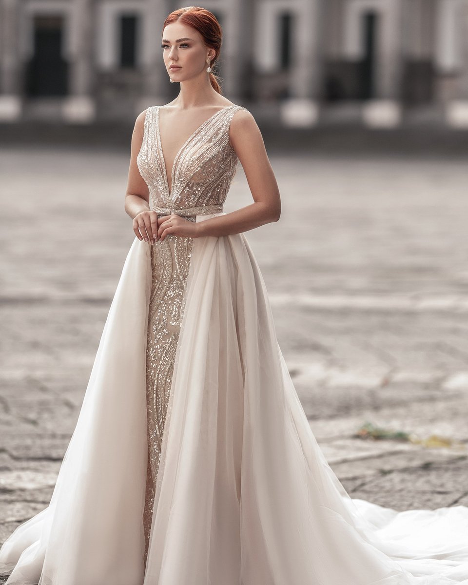 weddingi's tweet photo. MUSE IN NAPLES.... the stunning 2021 collection from Katherine Joyce by Victoria Soprano unveiled #ontheblog today at https://t.co/tEG3Tm8BRM

#Ad #VictoriaSoprano #KatherineJoyce #Wedding #WeddingDress #WeddingGown https://t.co/yKZJjDJYok