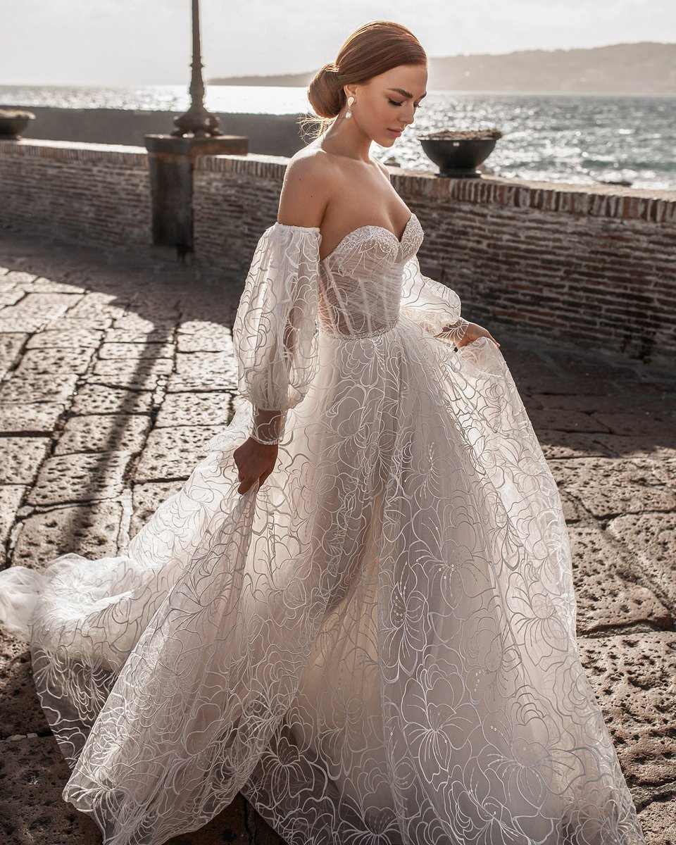 weddingi's tweet photo. MUSE IN NAPLES.... the stunning 2021 collection from Katherine Joyce by Victoria Soprano unveiled #ontheblog today at https://t.co/tEG3Tm8BRM

#Ad #VictoriaSoprano #KatherineJoyce #Wedding #WeddingDress #WeddingGown https://t.co/yKZJjDJYok
