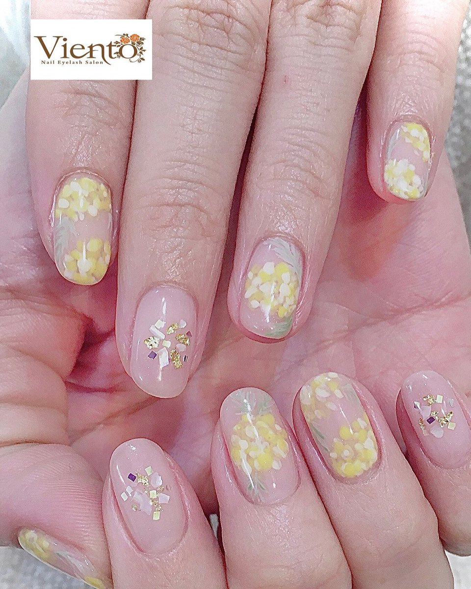 VientoIkejiri's tweet photo. ミモザ mimosa
#springflowers #mimosa #yellowflowers #handpainted #春ネイル #ミモザ #手描きネイル #かわいい #nailstagram #nailswag #nailaddicted #japan #beauty #美甲 #美容 #vientosalon #ikejiriohashi #nailsalon #instagood #japanesenails #指甲 https://t.co/GjlmQhEoiO