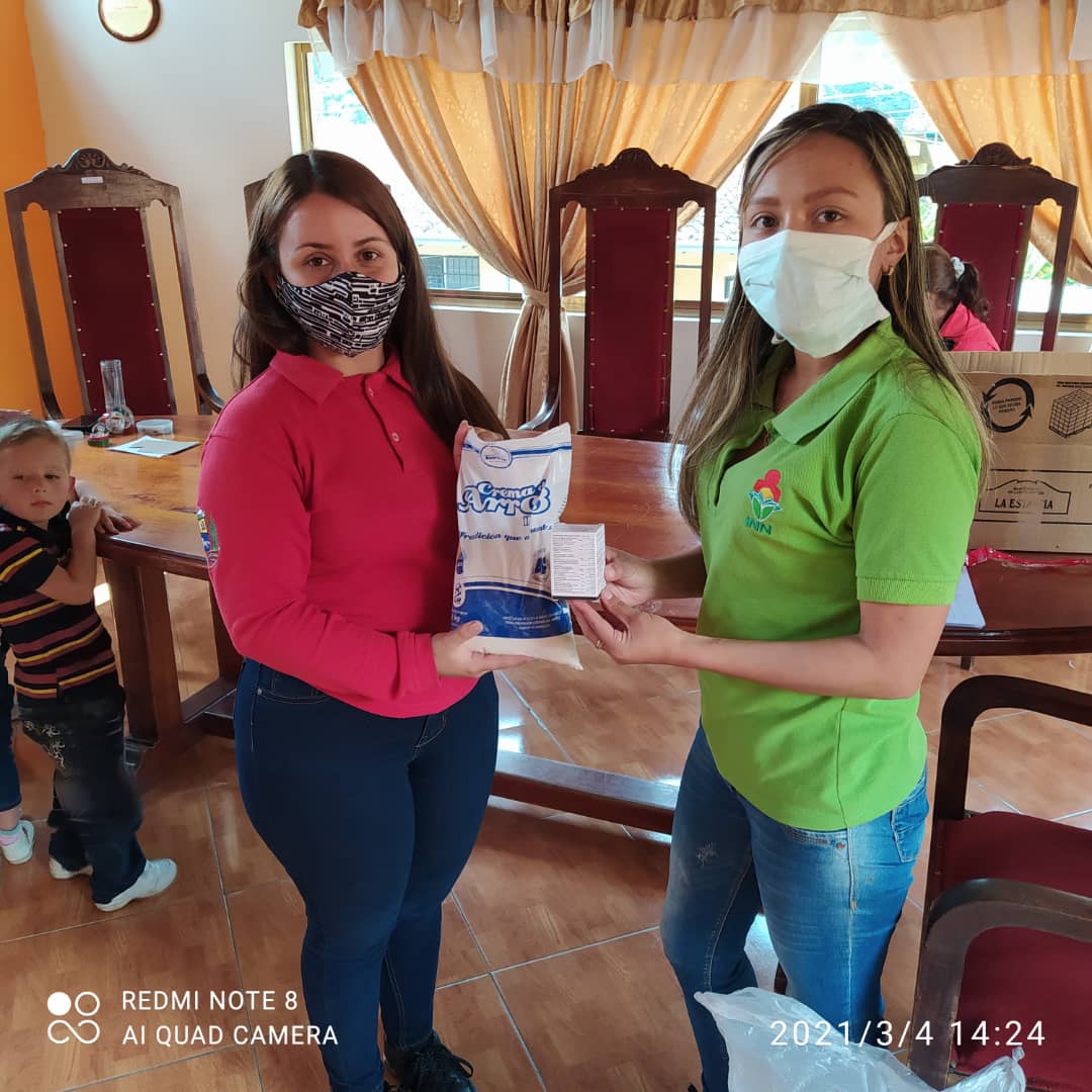 SMisionesMerida's tweet photo. #9Mar El #INNMérida estuvo 2 días de jornada integral atendiendo a distintas comunidades del municipio Arzobispo Chacón,aportando ese granito d arena que el pueblo merideña necesita,gracias al presidente @NicolasMaduro al protector @JEHYSONGUZMAN #MisionesMérida
#UniónBolivariana https://t.co/lxZq6wkLYZ