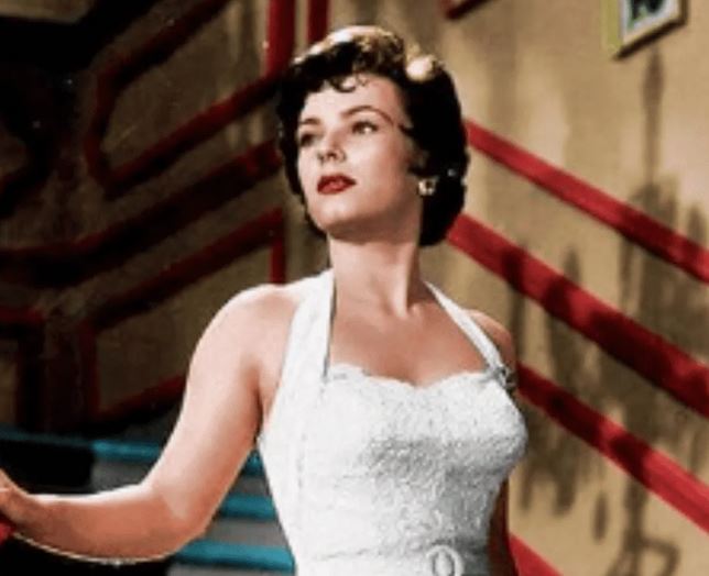 LaMáquinaDelTiempoOcio #Undíacomohoy de 1955, muere Miroslava Stern, actriz  mexicana de origen checoslovaco.