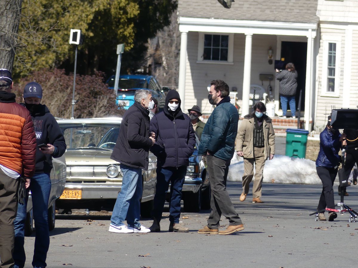 sjforman138's tweet photo. Covering the shooting of the  movie “The Tender Bar,” in Lowell this morning. Clooney and Affleck in between scenes. #wcvb #boston https://t.co/wwRtY0gLz0