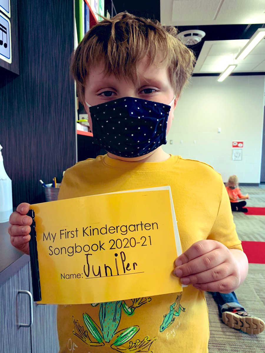 music_aes's tweet photo. My kinders are so excited to share their new songbooks with their families!  #tunefulbeatfulartful https://t.co/sAc22ZQvC0