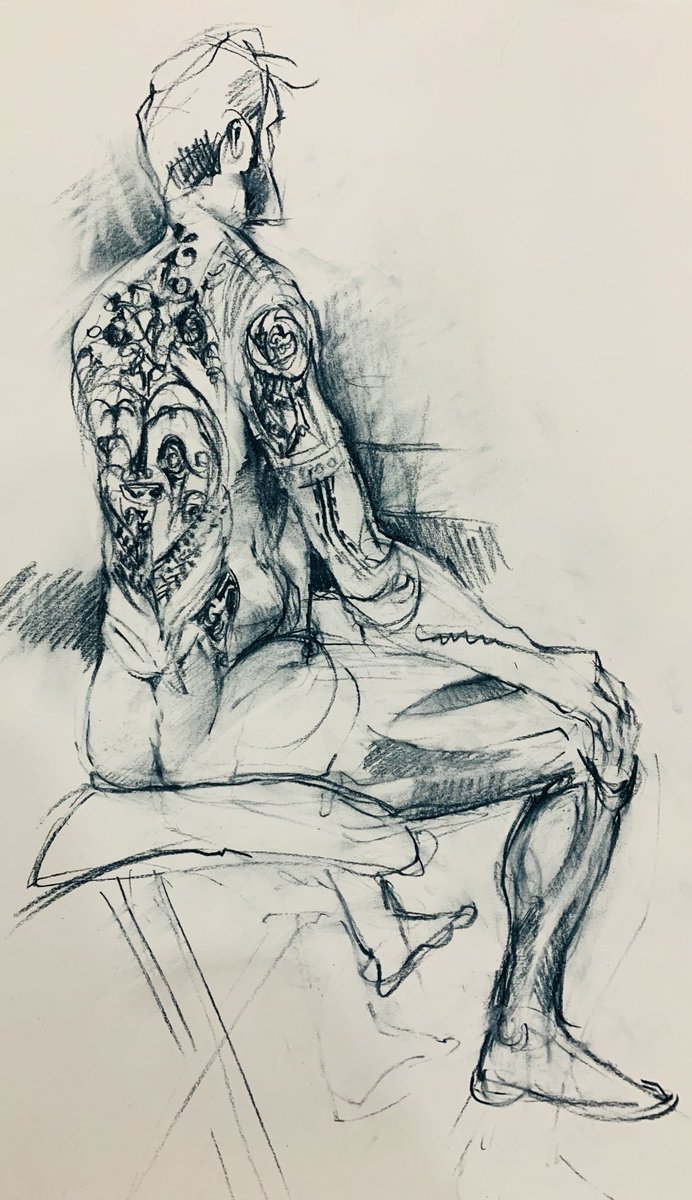 RachelcwArt's tweet photo. I love drawing a model with tattoos #drawersoff #drawsoff https://t.co/HGWHUZv9Hf