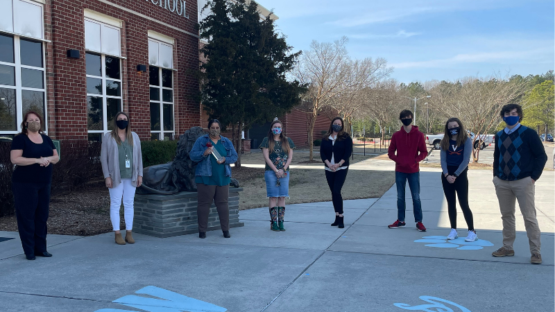WarhillHigh's tweet photo. The entire Counseling Department won the February 2021 Crystal Apple award, which was presented to them by the Student Council Association for the counselors' continuous support with academics and mental health. #TheWarhillWay #PowerinthePride @WarhillSCA https://t.co/SVOfUtQ0B0