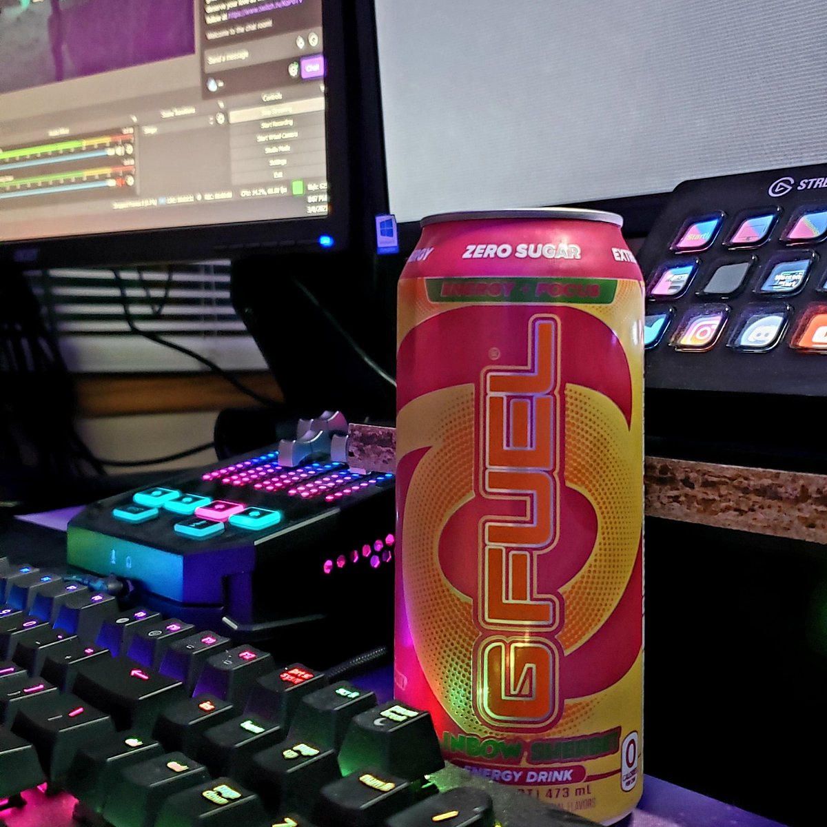 LaDDyTTV's tweet image. Hot 🔥 drops in #Verdansk tonight. Who wants to sit next to me on that choppa!?

@GFuelEnergy is stocked and we are ready to get #energized!

Stream goes live at 8pm CST
#BetaWolves #WolfPack🐺