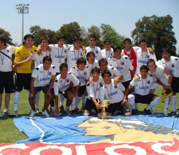 ¿Reconocen a alguien en esta foto?
Además de Esteban Pavez, Pato Rubio, César Pinares y Juan Cornejo