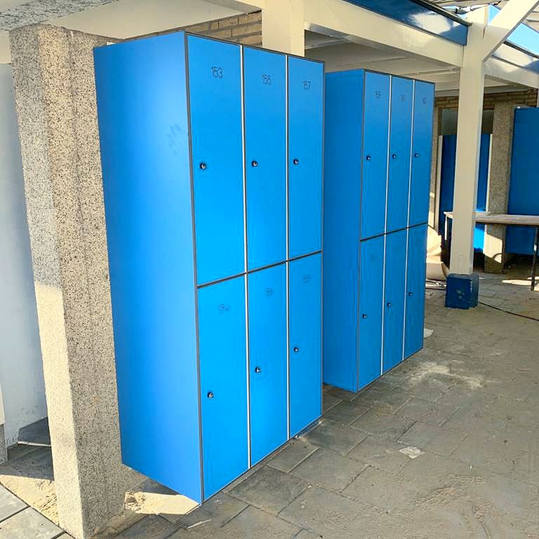 OLCO_mv's tweet photo. Goed nieuws vanuit buitenbad #DeVliet in #Leiden!
In het diepe #bassin is het aanbrengen van de tegels en coating nagenoeg #afgerond. Nu zal ook het ondiepe bad #gerenoveerd worden, waarna #oplevering snel volgt!
Kijk voor meer info op onze site⬇️
https://t.co/5GWdTGUG7j https://t.co/3VmgF3lbpH
