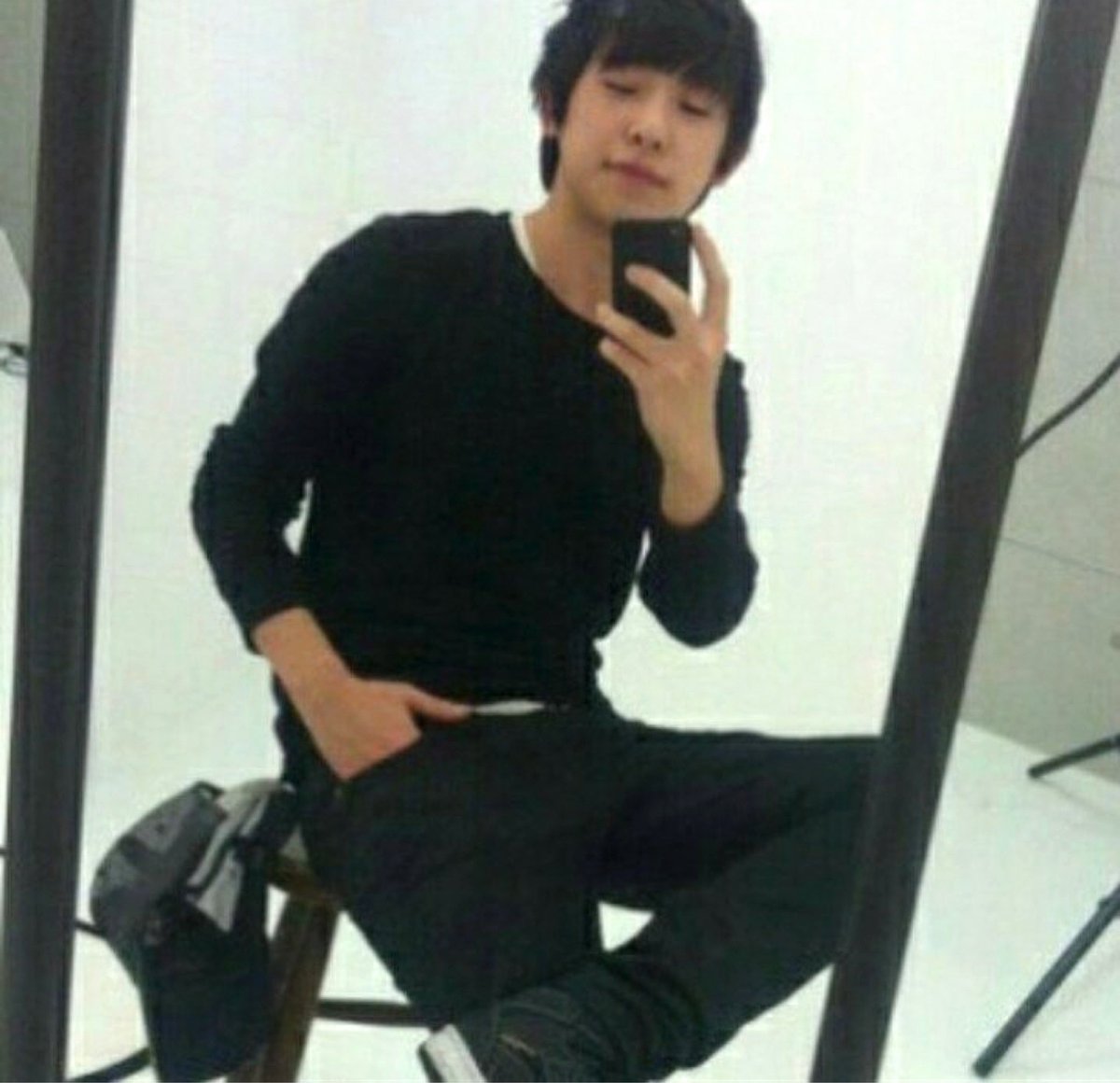 WHLOOKS's tweet image. "Regardless of how people see it,
I have been working out hard and faithfully living the time I've been given. I learned how to respect and love myself the way I am."
