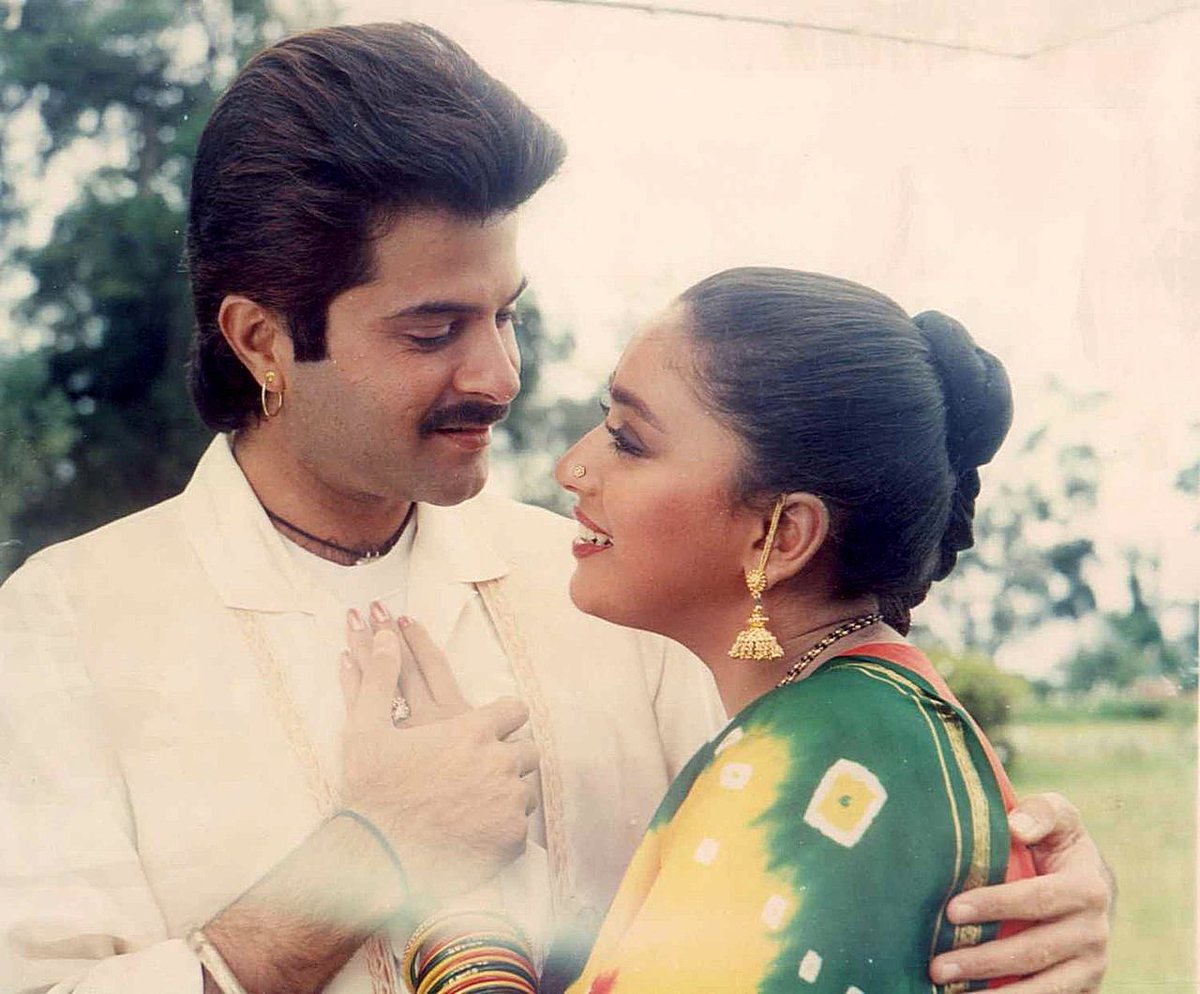 @AnilKapoor as Raju and @MadhuriDixit as Saraswati From Beta (1992)
