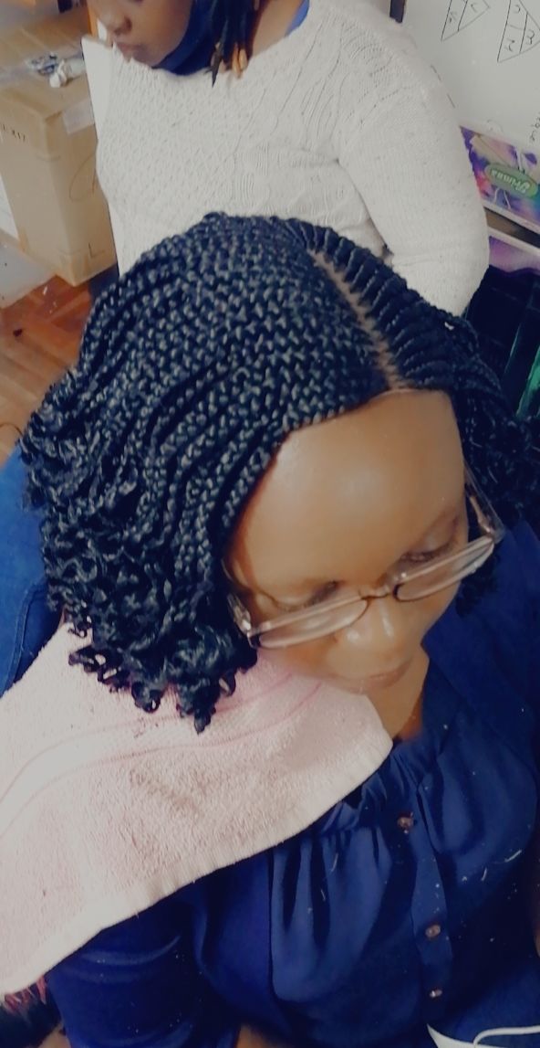 tah_tiger's tweet photo. Am situated in Pretoria Central 0839811268 for all braiding wigs #somizi #mohale #NSFAS #Witsasinamali #WhenAParentWantsToJola #PearlThusi #bolt #FeesMustFall #malema #JobSeekersSA #zuma #vodacom #Bonang #IthembaChallenge https://t.co/RG4ZxAZCmO
