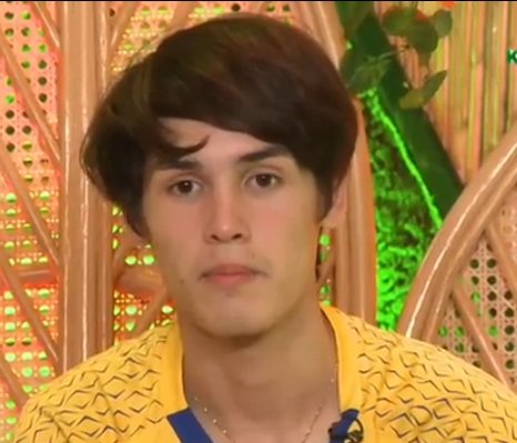 kodreamazingg's tweet photo. Kuya kobie needs haircut🥺😭 https://t.co/eqVDzgZlMZ