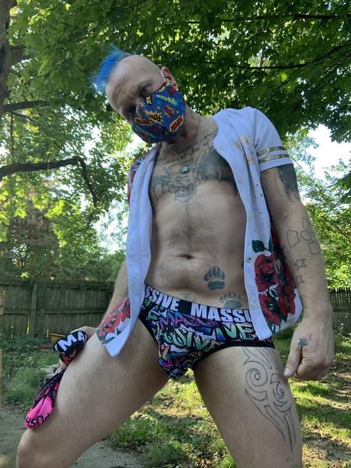Wanna get Are you on video chat is it me up I’m available  @SextPantherMen  @SextPantherRT https://t