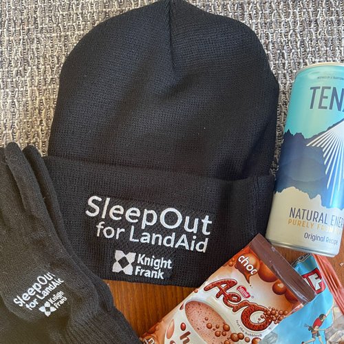 Tori_Watling's tweet photo. My #SleepOut2021 package has arrived! Thank you @LandAid, and sponsors @knightfrank 🤗 The hat, in particular, is always a very welcome addition on the night! 💤https://t.co/pfA5x8VeZu
#endyouthhomelessness https://t.co/3nEXEbksZa